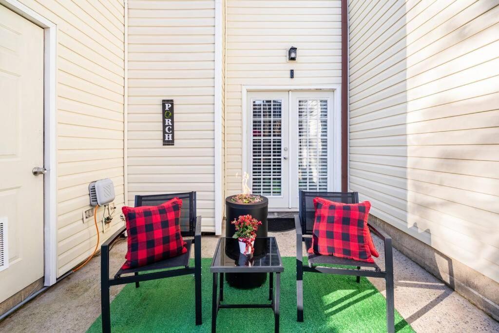 Escape The City W/King Bed, Arcade Games & Firepit Apartment Norcross Exterior foto